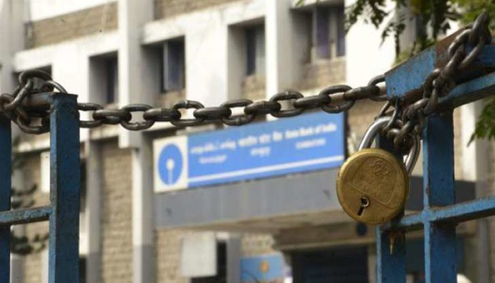 are banks closed in quebec today