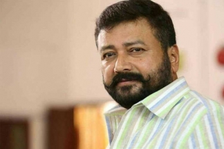 ആവശ്യത്തിലേറെ വിമർശനങ്ങൾ നേരിടേണ്ടി വന്ന നടനാണ് ജയറാം; തൂവൽ കൊട്ടാരത്തിലെ പ്രകടനത്തിന് സംസ്ഥാന അവാർഡ് നഷ്ടമായത് സാങ്കേതിക കാരണം പറഞ്ഞുകൊണ്ട്; രാജസേനനുമായുള്ള കൂട്ടുകെട്ട് പിരിഞ്ഞത് ഇരുകൂട്ടരെയും ബാധിച്ചു; ജയറാമിന്റെ കരിയറിനെ വിലയിരുത്തി ആരാധകനെഴുതിയ ഫേസ്ബുക്ക് പോസ്റ്റ് വൈറലാകുമ്പോൾ