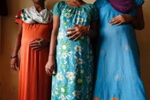 ഓസ്ട്രേലിയൻ ദമ്പതികൾ വാടകഗർഭത്തിലുണ്ടായ കുഞ്ഞിനെ ഇന്ത്യയിൽ ഉപേക്ഷിച്ചത് അധികൃതരുടെ മുന്നറിയിപ്പ് അവഗണിച്ച്; ഹൈക്കമ്മീഷനെ കബളിപ്പിച്ചതായും വിവരാവകാശ രേഖ