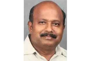 എറണാകുളം മെഡിക്കൽ കോളേജിലെ അസ്ഥിരോഗ വിഭാഗം മേധാവി ഡോ ഇസി ബാബുകുട്ടി മരിച്ചു; സീനിയർ ഡോക്ടറുടെ മരണം സ്ഥിരീകരിച്ചത് ആസ്റ്റർ മെഡിസിറ്റിയിലെ ചികിൽസയ്ക്കിടെ