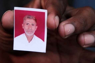 ഗോഹത്യ നടത്തിയെന്ന് ആരോപിച്ച് ദാദ്രിയിൽ ജനക്കൂട്ടം തല്ലിക്കൊന്ന കൊല്ലപ്പെട്ട മുഹമ്മദ് അഖ്ലാഖിന്റെ കുടുംബം കോടതിയിലേക്ക്; പശുവിനെ കൊന്നെന്ന് ആരോപിച്ചു നൽകിയ കേസിൽ മേൽക്കോടതിയിൽ അപ്പീൽ നൽകും
