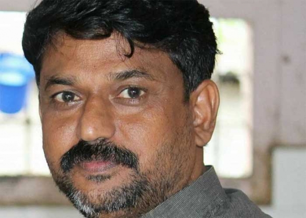 വി ടി ബൽറാം എംഎൽഎയുടെ അഡീഷണൽ പേഴ്സണൽ സ്റ്റാഫ് അംഗം കാറിടിച്ചു മരിച്ചു; സഹോദര തുല്യനായ തിരുമിറ്റക്കോട് മണ്ഡലം കോൺഗ്രസ് കമ്മിറ്റി സെക്രട്ടറി കൂടിയായ ജയൻ മുതുകാട്ടിലിന്റെ വേർപാടിൽ അനുശോചിച്ച് എംഎൽഎ