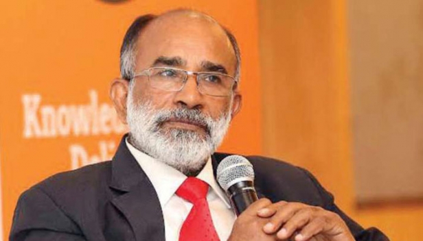 കേന്ദ്ര സർക്കാരിനെതിരെ അൽഫോൻസ് കണ്ണന്താനം; യുഎഇ സഹായത്തിൽ ' സർക്കാർ നയം തിരുത്തണം'; '700 കോടി രൂപ കേരളത്തിന് കിട്ടണം'; സംസ്ഥാനത്തിന് പണം അത്യാവശ്യമെന്നും കേന്ദ്ര മന്ത്രിമാരുമായി ചർച്ച നടത്തുമെന്നും കണ്ണന്താനം