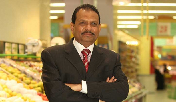 ഇന്ത്യൻ സർക്കാർ യുഎഇയുടെ സഹായം നിരസിക്കുന്നുവെങ്കിൽ കേരളത്തിനായി 700 കോടി രൂപ യൂസഫലി നൽകുമെന്ന് പറയുന്നത് വ്യാജ വാർത്ത; ഇത്തരം വ്യാജ വാർത്തകൾ പ്രചരിപ്പിക്കുന്നവർക്കെതിരെ നിയമപരമായ നടപടിയെടുക്കുമെന്ന് വ്യക്തമാക്കി ലുലു ഗ്രൂപ്പ്