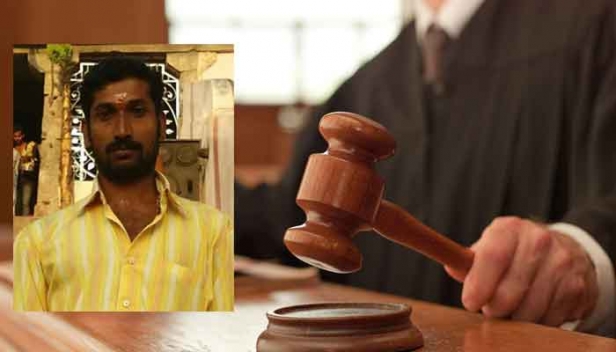 'ഒരു മണിക്കൂറിനകം നിന്നെ കാണിച്ചു തരാം' എന്ന് പറഞ്ഞ ശേഷം പിതാവിന്റെ പ്രതികാരം;ഉറങ്ങിക്കിടന്ന മകനെ പെട്രോളൊഴിച്ച് കത്തിച്ചു കൊന്ന കേസിൽ പിതാവ് കുറ്റക്കാരനെന്ന് കോടതി; ശിക്ഷ ഇന്ന് പ്രഖ്യാപിക്കും