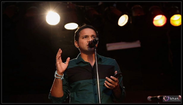 കോളിവുഡിൽ മീ ടു കത്തിപ്പടരുന്നു; വൈരമുത്തുവിന് പിന്നാലെ ഗായകൻ കാർത്തിക്കിനെതിരെ ആരോപണം ഉന്നയിച്ച് പേരുവെളിപ്പെടുത്താത്ത യുവതി; തന്നെ ഓർത്ത് കാർത്തിക് ലൈംഗിക വൈകൃതങ്ങൾ ചെയ്യാറുണ്ടെന്ന് പറഞ്ഞതായും യുവതിയുടെ വെളിപ്പെടുത്തൽ
