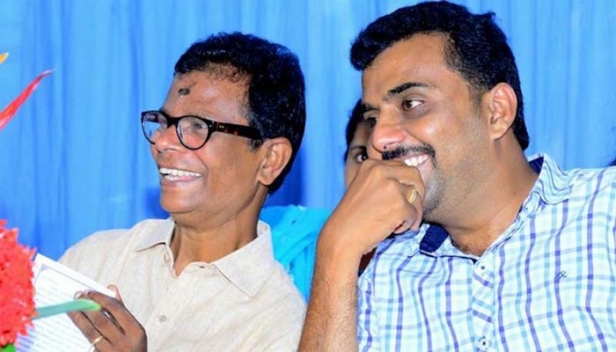 അവാർഡ് പ്രഖ്യാപനത്തിന് പിന്നാലെ വന്ന അഭിനന്ദനങ്ങൾ വെറും പ്രഹസനമോ? സാമൂഹിക പ്രസക്തിയുള്ള ചിത്രങ്ങൾ ഇനി ചെയ്യില്ല; ഇത് രാഷ്ട്രപതിയുടെ ദേശീയപുരസ്കാര വേദിയിൽ നേരിട്ടതിനെക്കാൾ വലിയ അപമാനം; ഇന്ദ്രൻസിന്റെ `ആളൊരുക്കം` ഐഎഫ്എഫ്കെയിൽ നിന്നും ഒഴിവാക്കപ്പെട്ടതിനെക്കുറിച്ച് സംവിധായകൻ വിസി അഭിലാഷ് പറയുന്നത് ഇങ്ങനെ