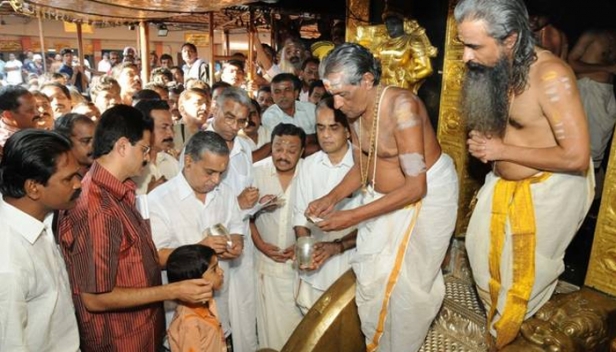 എന്താണ് ബ്രഹ്മചര്യം, ആരാണ് നൈഷ്ഠിക ബ്രഹ്മചാരി; വ്യാജബോധ നിർമ്മിതി മനുഷ്യരിലുണ്ടാക്കുന്ന മാസ് ഹിസ്റ്റീരിയയുടെ 21-ാം നൂറ്റാണ്ടിലെ കോമഡിഷോയാണ് നാമജപ ഘോഷയാത്ര തൊട്ടുള്ള പ്ലാൻ എ, ബി, സി; ഈ പാരമ്പര്യം അഭംഗുരം പുലരുമ്പോൾ പലരും കറകളഞ്ഞ അടിമകളുടെ റോൾ എടുക്കുന്നതിൽ തെറ്റില്ല; ബ്രഹ്മചര്യം VS ആർത്തവം ഒരു അമർ ചിത്രകഥ; വിജു വി നായർ എഴുതുന്നു