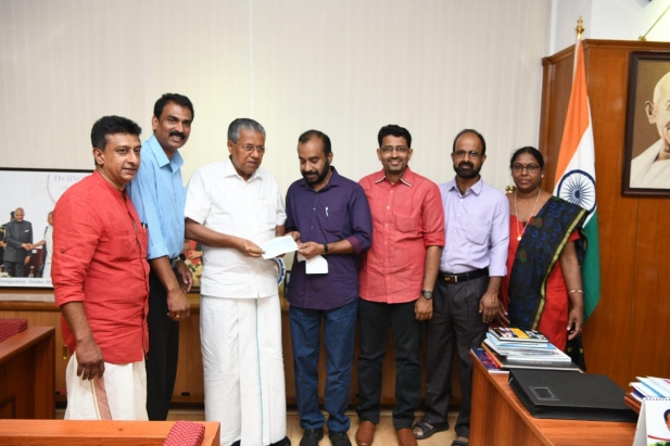 നവോദയ ഓസ്ട്രേലിയ കേരളത്തിലെ പ്രളയദുരിതാശ്വാസ ഫണ്ടിലേക്കു സമാഹരിച്ച തുകയുടെ രണ്ടാം ഗഡു മുഖ്യമന്ത്രിക്ക് കൈമാറി