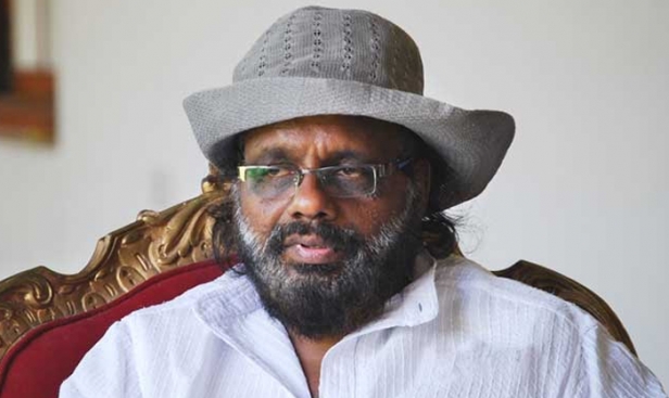 സിനിമാ സംവിധായകൻ ലെനിൻ രാജേന്ദ്രൻ അന്തരിച്ചു; സംസ്ഥാന ചലച്ചിത്ര വികസന കോർപ്പറേഷൻ ചെയർമാന്റെ അന്ത്യം ചെന്നൈയിലെ അപ്പോളോ ആശുപത്രിയിൽ; വിടവാങ്ങുന്നത് വെള്ളിത്തിരയിൽ ഇടത് വസന്തം വിരിയിച്ച ചലച്ചിത്രകാരൻ; ഒറ്റപ്പാലം ലോക്സഭയിലേക്ക് മുൻ രാഷ്ട്രപതി കെ ആർ നാരായണനെതിരെ മത്സരിച്ച് തോറ്റത് രണ്ട് തവണ; ഓർമ്മയാകുന്നത് നവസിനിമാ വിപ്ലവത്തിന്റെ അമരത്ത് നിന്ന കമ്മ്യൂണിസ്റ്റ് നായകൻ