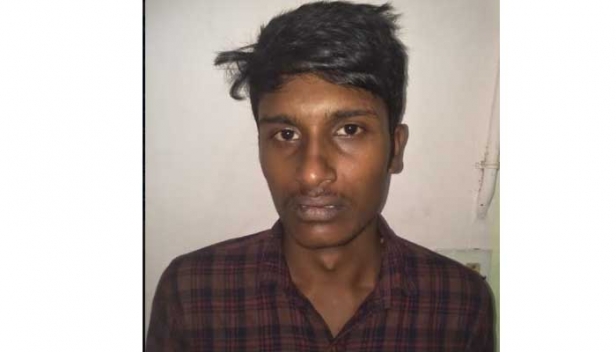 ആളില്ലാത്ത തക്കം നോക്കി വീട്ടിലെത്തി കണ്ണിൽ മുളക്പൊടി വിതറി മാല പൊട്ടിക്കും; യുവാവ് രക്ഷപ്പെട്ടത് ബംഗ്ലൂരിലേക്ക്; ഒടുവിൽ ഹൊസൂരിൽ നിന്ന് പ്രതിയെ പൊക്കി പൊലീസ്