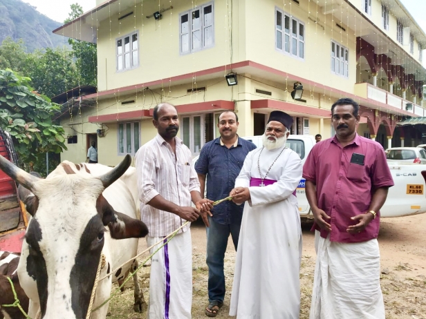 പ്രളയദുരിതത്തിൽ സഹായഹസ്തവുമായി മെൽബൺ സെന്റ് ജോർജ് യാക്കോബായ സുറിയാനി പള്ളി