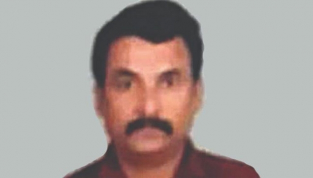 റെഡി മിക്സ് കമ്പനിയിലെ സിമന്റ് മിക്സർ യന്ത്രത്തിൽ കുടുങ്ങി മലയാളി മരിച്ചു; കൊല്ലം മുഖത്തല സ്വദേശി ഷാജി ജോണിന്റെ മരണം മിക്സറിനുള്ളിൽ മറന്നുവെച്ച പണിയുപകരണങ്ങൾ എടുക്കാനായി ശ്രമിക്കവെ