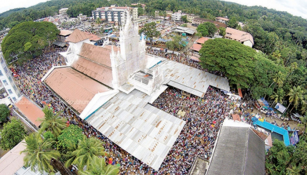 മണർകാട് പള്ളിയിൽ എട്ടുനോമ്പ് പെരുന്നാളിന് ഒരുക്കങ്ങൾ തുടങ്ങി; പെരുന്നാൾ ക്രമീകരണങ്ങൾക്കായി 1501 അംഗ കമ്മിറ്റി രൂപീകരിച്ചു; സെപ്റ്റംബർ ഒന്നു മുതൽ എട്ടു വരെ നടത്തുന്ന പെരുനാളിൽ വിവിധ മത വിഭാഗത്തിൽപെട്ട എട്ടുപേരുടെ വിവാഹം നടത്തും;കുർബാന, റാസ, നേർച്ചവിളമ്പ് എന്നിവയോടെ പെരുന്നാൾ സമാപിക്കും   