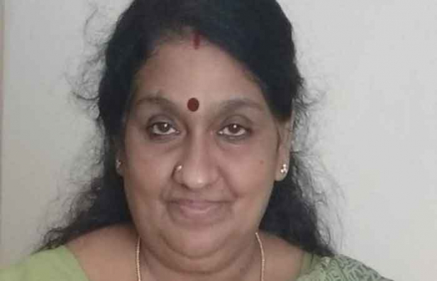 നടൻ ദേവന്റെ ഭാര്യ സുമ അന്തരിച്ചു; പൊതുദർശനത്തിന് ശേഷം സംസ്കാരം ഇന്ന് രണ്ട് മണിയോടെ തൃശൂർ മൈലിപാടത്തുള്ള വസതിയിൽ; അന്തരിച്ചത് മലയാളത്തിലെ ആദ്യകാല സംവിധായകനായ രാമു കാര്യാട്ടിന്റെ മകൾ