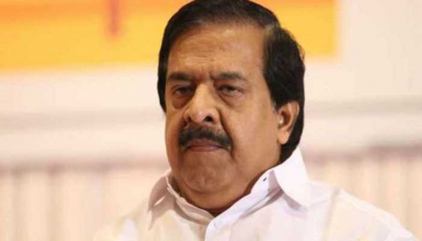 വിദ്യാർത്ഥി സമരത്തെ പുച്ഛിക്കുന്ന മുഖ്യമന്ത്രി കേരളത്തിൽ നടക്കുന്നത് അറിയുന്നില്ല; ആദ്യം താങ്കൾ എസ്എഫ്ഐക്കാരെ നിലയ്ക്ക് നിർത്തണം; യൂണിവേഴ്സിറ്റി കോളേജിനെ തകർത്തത് എസ്എഫ്ഐ; കെ.എസ്.യു സമരം കേരളം ഏറ്റെടുത്തെന്ന് ചെന്നിത്തല