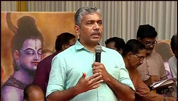 പൂർവ്വാധികം ശക്തമായി ശ്രീരാമന് ജയ് വിളിക്കേണ്ട കാലം അതിക്രമിച്ചെന്ന് ജേക്കബ് തോമസ്; ശ്രീരാമൻ നന്മയുടെയും ധാർമ്മികതയുടെയും പ്രതിരൂപം; ശ്രീരാമന് ജയ് വിളിക്കാൻ കഴിയാത്ത രീതിയിൽ നാം കാട്ടാളന്മാരായി മാറിയോ എന്നും രാമായണ ഫെസ്റ്റിൽ സസ്പെൻഷനിൽ കഴിയുന്ന സീനിയർ ഐപിഎസ് ഉദ്യോഗസ്ഥൻ
