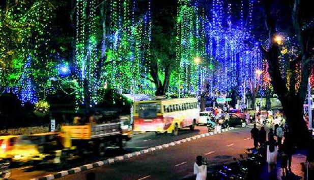 ഓണാഘോഷ സമാപനം: തിരുവനന്തപുരം ജില്ലയിൽ പ്രൊഫഷണൽ കോളജുകൾ ഉൾപ്പെടെയുള്ള വിദ്യാഭ്യാസ സ്ഥാപനങ്ങൾക്ക് നാളെ ഉച്ച മുതൽ അവധി