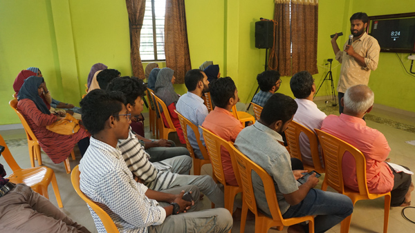 മാധ്യമ പ്രവർത്തന രംഗത്തെ പുതു സാധ്യതകൾ പരിചയപ്പെടുത്തി 'ഓൺ എയർ' മീഡിയ വർക് ഷോപ്പ്