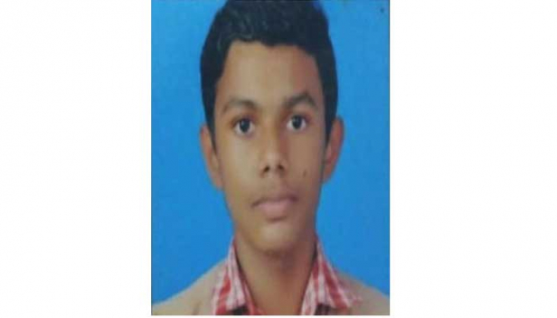 ജൂനിയർ അത്ലറ്റിക് മീറ്റിനിടെ പരിക്കേറ്റത് വളണ്ടിയറായി നിന്ന പ്ലസ് വൺ വിദ്യാർത്ഥിക്ക്; ഹാമർ തലയിൽ വീണ് തലയോട്ടി പൊട്ടി; കോട്ടയം മെഡിക്കൽ കോളേജിൽ അബേൽ തുടരുന്നത് വെന്റിലേറ്ററിന്റെ സഹായത്താൽ; അപകടനില തരണം ചെയ്തില്ലെന്ന് ഡോക്ടർമാർ; സംഘാടകർക്കെതിരെ കേസെടുത്ത് പൊലീസ്