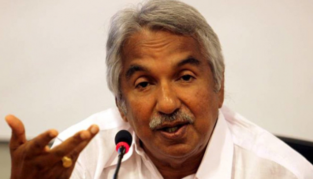 ശബരിമല: സർക്കാർ സത്യവാങ്മൂലം പിൻവലിച്ചാൽ എല്ലാ പ്രശ്നങ്ങളും അവസാനിക്കും; യുഡിഎഫിനെ പിന്തുണയ്ക്കുമെന്ന എൻഎസ്എസ് നിലപാട് സ്വാഗതം ചെയ്യുന്നുവെന്ന് ഉമ്മൻ ചാണ്ടി
