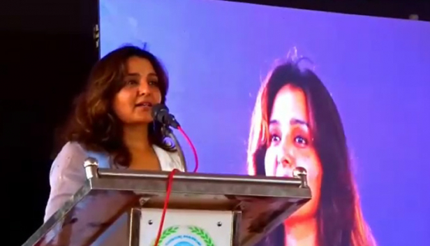 'ഹൗ ഓൾഡ് ആർ യു' നൽകിയ സന്ദേശം സ്ത്രീകൾ തക്കസമയത്ത് പ്രതികരിക്കുക എന്നതാണ്; സ്വപ്നങ്ങൾക്ക് ആരാണ് പ്രായപരിധി നിശ്ചയിച്ചത്; കോതമംഗലത്തെ ഇളക്കിമറിച്ച് 'നാം' സ്ത്രീ കൂട്ടായ്മയിൽ മഞ്ജുവാര്യരുടെ സൂപ്പർ ഡയലോഗ്