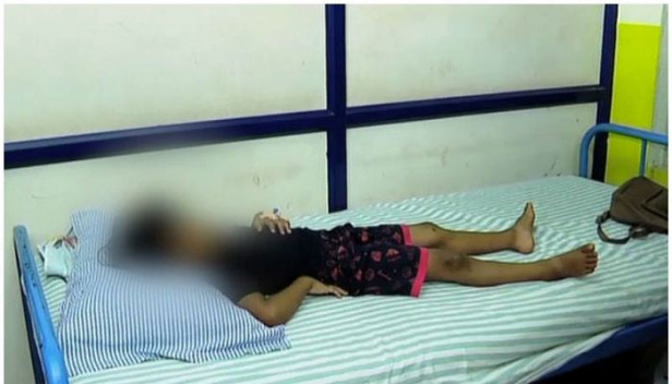 സഹപാഠിയുടെ പേന കൊണ്ട് കണ്ണിന് പരിക്കേറ്റിട്ടും കുട്ടിയെ ആശുപത്രിയിലെത്തിക്കാതെ അദ്ധ്യാപകർ; എൽകെജി വിദ്യാർത്ഥി തൻവീറിനെ ആശുപത്രിയിൽ കൊണ്ടുപോയത് മണിക്കൂറുകൾക്ക് ശേഷം അമ്മ എത്തി; കാഴ്ച്ച തിരിച്ച് കിട്ടുന്ന കാര്യം പറയാനാകില്ലെന്ന് ഡോക്ടർമാർ