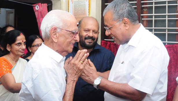 പഠനം കഴിഞ്ഞ് എസ്എഫ് സംഘടനാപ്രവർത്തനവുമായി അതേ സ്കൂളിലെത്തി: അവിടെനിന്ന് പുറത്താക്കിയ കുട്ടികളുടെ പ്രശ്നം ചർച്ചചെയ്യാനാണ് എത്തിയത്; പക്ഷേ, ഹെഡ് ടീച്ചർ പിടിച്ചുപുറത്താക്കി; പഠനകാലത്ത് തന്നെ പുറത്താക്കിയ കഥയിൽ ട്വിസ്റ്റുമായി പിണറായി വിജയൻ; സ്പീക്കർ ശ്രീരാമകൃഷ്ണൻ പറഞ്ഞ കഥ മാറ്റം വന്ന് ഏതെല്ലാമോ വഴിക്ക് പോയി; ചിത്രൻ നമ്പൂതിരിപ്പാടിന് മുന്നിൽ കഥ പറഞ്ഞ് പിണറായി വിജയൻ