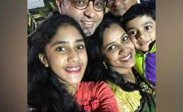 കമ്പനി പൂട്ടിയതോടെ ജോലി നഷ്ടമായി; മനംനൊന്ത് മക്കളെ കൊലപ്പെടുത്തി മെട്രോയ്ക്ക് മുമ്പിൽ ചാടി ആത്മഹത്യ ചെയ്തു പിതാവ്