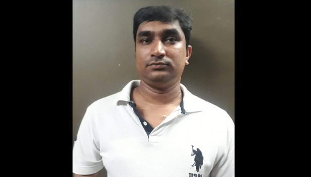 ജോലി വാഗ്ദാനം ചെയ്ത് ലക്ഷങ്ങളുടെ തട്ടിപ്പ്: ഒളിവിൽ പോയ പ്രതി പൊലീസ് പിടിയിൽ; വാളകത്ത് അറസ്റ്റിലായത് 29 കാരനായ ജിജോ ബാബു; പ്രതി ജോലി ഉറപ്പ് നൽകിയത് ബാങ്കുകളിലും ഐഒസിയിലും റെയിൽവേയിലും