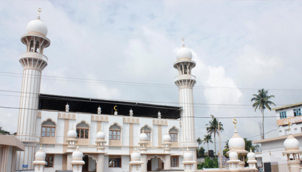 പള്ളികളിൽ ജുമുഅ നടത്തരുത്; കേരള മുസ്ലിം ജമാഅത്ത് സംസ്ഥാന ജനറൽസെക്രട്ടറി