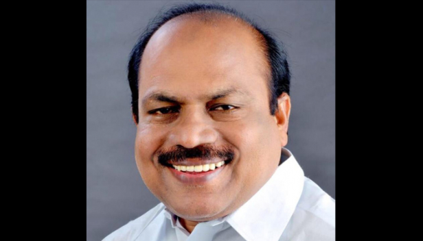 കോവിഡ് പ്രതിസന്ധി: പ്രാദേശിക പത്രപ്രവർത്തകർക്ക് സർക്കാർ അടിയന്തര സഹായം പ്രഖ്യാപിക്കണം: ലീഗ് നിയമസഭാകക്ഷി ഉപനേതാവ് വി കെ ഇബ്രാഹിംകുഞ്ഞ് എംഎൽഎയുടെ നിവേദനം മുഖ്യമന്ത്രിക്ക്
