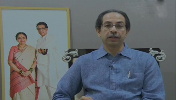 വ്യോമഗതാഗതം പുനരാരംഭിക്കാൻ കൂടുതൽ സമയം വേണമെന്ന് ഉദ്ധവ് താക്കറെ; ലോക്ക് ഡൗൺ ഉടൻ പിൻവലിക്കരുതെന്നും മഹാരാഷ്ട്ര മുഖ്യമന്ത്രി