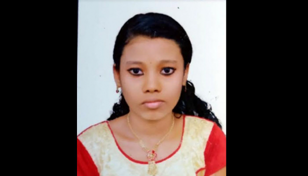 മലപ്പുറത്തെ വീട്ടിൽ നിന്നും കാണാതായ 14 കാരിയുടെ മൃതദേഹം കത്തിക്കരിഞ്ഞ നിലയിൽ; കണ്ടെത്തിയത് ആളൊഴിഞ്ഞ വീടിന്റെ മുറ്റത്ത്; തീ കൊളുത്താൻ ഉപയോഗിച്ചതെന്ന് സംശയിക്കുന്ന മണ്ണെണ്ണ പാത്രം കണ്ടെടുത്തു; കോവിഡ് പരിശോധനയ്ക്ക് ശേഷം തുടർനടപടികൾ