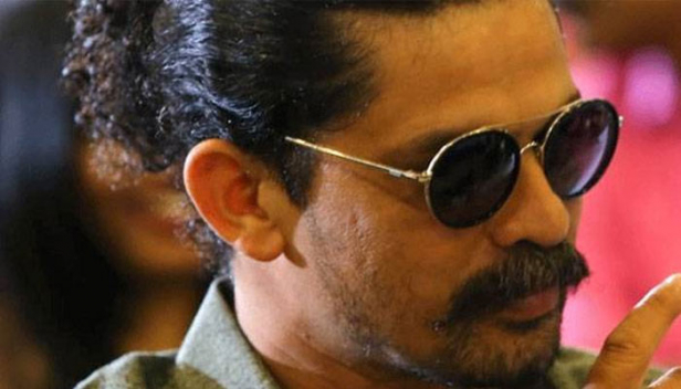 ജീവിതത്തിൽ ഏറ്റവും ലജ്ജിച്ചത് ആ ദിവസമാണ്; തുണിയിട്ടിരുന്നു എന്നേയുള്ളു; തൊലിയടക്കം ഉരിഞ്ഞുപോയി; ആത്മാഭിമാനം ഞങ്ങൾക്കുമില്ലേ സാർ... ലാസർ ഷൈന്റെ ഫേസ്ബുക്ക് പോസ്റ്റ് ചർച്ചയാകുന്നു
