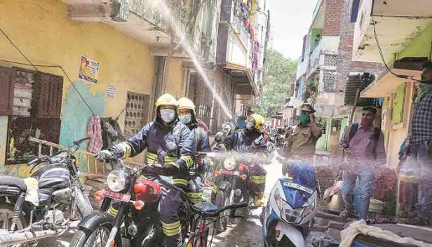 തമിഴ്നാട്ടിൽ ഇന്ന് മാത്രം കോവിഡ് സ്ഥിരീകരിച്ചത് 2,396 പേർക്ക്; മരണം 38; സംസ്ഥാനത്തെ ആകെ മരണസംഖ്യ 704 ആയി ഉയർന്നു