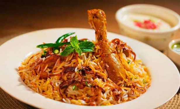 ചിക്കൻ ബിരിയാണി വാങ്ങി കൊണ്ടുവരാൻ പറഞ്ഞപ്പോൾ പകരം കൊണ്ടുവന്ന് കുഷ്ക; കഴിക്കാൻ കൂട്ടാക്കാതെ ഭർത്താവിനോട് വഴക്കിട്ട് ഭാര്യ ജീവനൊടുക്കി