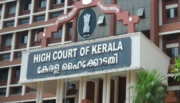 സ്പ്രിൻക്ളർ കമ്പനിയുമായുള്ള കരാർ നിലനിൽക്കുന്നുണ്ടെന്ന് സർക്കാർ ഹൈക്കോടതിയിൽ; ഡേറ്റയുടെ പൂർണനിയന്ത്രണം ഇപ്പോൾ സി ഡിറ്റിന്; സ്പ്രിൻക്ളർ ശേഖരിച്ച മുഴുവൻ ഡേറ്റയുടെയും സുരക്ഷിതത്വം ഉറപ്പാക്കിയതായും സർക്കാർ