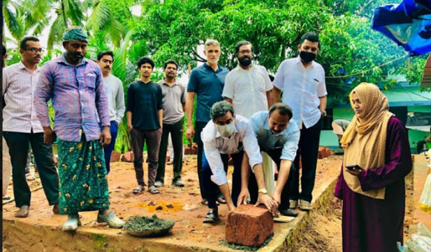 ടി.ഐ.സി പ്രളയ വീടിന് തറക്കല്ലിട്ടു