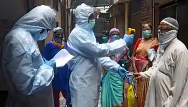 ഇന്നലെ ഒറ്റ ദിവസം മഹാരാഷ്ട്രയിൽ മരിച്ചത് 219 പേർ; പുതുതായി 6875 പേർക്ക് കൂടി രോഗം സ്ഥിരീകരിച്ചതോടെ ആകെ രോഗികളുടെ എണ്ണം 2,30,599 ആയി ഉയർന്നു; ഇന്നലെയും 65 പേർ മരിച്ച തമിഴ്നാട്ടിലെ കോവിഡ് രോഗികളുടെ എണ്ണം 1,26581 ആയി ഉയർന്നു: കർണാടകയിലെ ചില ജില്ലകളിൽ കോവിഡ് നിയന്ത്രണാതീതം