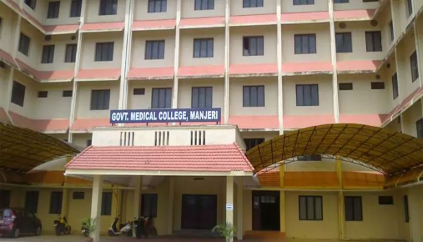 നാട്ടിലേക്ക് ഓടിവന്നത് കുഞ്ഞുങ്ങളെ രക്ഷിക്കാമെന്ന് കരുതി; രണ്ട് ഗർഭസ്ഥ ശിശുക്കളും നഷ്ടമായത് ആരോഗ്യ പ്രവർത്തകരുടെ അനാസ്ഥ കാരണമെന്നും മീനു ദാസ്