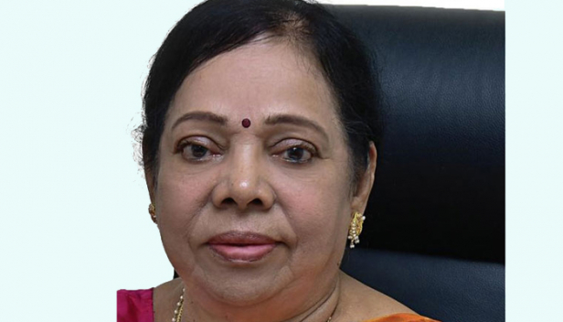 ദുബായ് ഡ്യൂട്ടി ഫ്രീ നറുക്കെടുപ്പിൽ കോടിപതിയായി ഇന്ത്യൻ സ്കൂൾ പ്രിൻസിപ്പൾ; ഭാഗ്യദേവത കനിഞ്ഞ് അനുഗ്രഹിച്ചപ്പോൾ പൂണെ സ്വദേശി മാലതി ദാസിന് സ്വന്തമായത് ഏഴരക്കോടി രൂപ; ആവശ്യമുള്ള പണമെടുത്ത് ബാക്കി വരുന്നത് ജീവകാരുണ്യ പ്രവർത്തനങ്ങൾക്ക് വിനയോഗിക്കുമെന്ന് അജ്മാൻ ഇന്ത്യൻ സ്കൂൾ പ്രിൻസിപ്പൾ