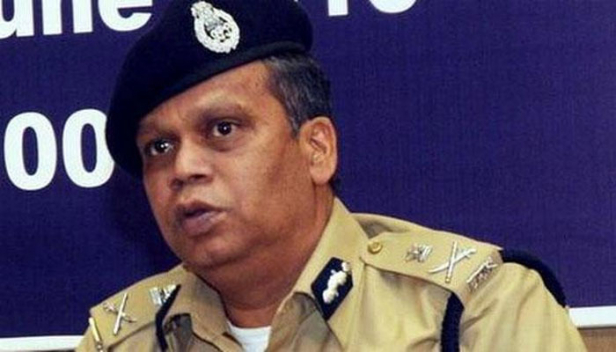 കോവിഡ് ഫീൽഡ് ഡ്യൂട്ടിക്ക് 50 വയസ് കഴിഞ്ഞ പൊലീസുകാരെ നിയോഗിക്കരുതെന്ന് ഡി.ജി.പി; ആരോഗ്യ പ്രശ്നങ്ങൾ ഉള്ളവരെയും ഫീൽഡ് ഡ്യൂട്ടിയിൽ നിന്നും ഒഴിവാക്കണമെന്നും ലോക്നാഥ് ബെഹ്റയുടെ ഉത്തരവ്