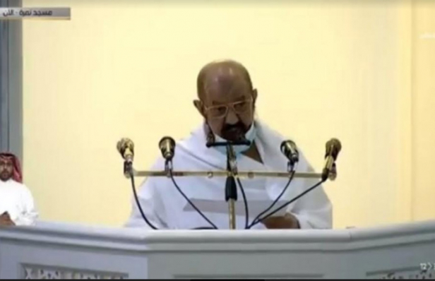 ഹാജിമാർ അറഫയിൽ; പരിമിത പങ്കാളിത്തത്തോടെയാണെങ്കിലും സായൂജ്യം നുകർന്ന് തീർത്ഥാടകർ; ഹാജിമാരിൽ ആർക്കും ആരോഗ്യ പ്രശ്നം ഇല്ലെന്ന് റിപ്പോർട്ട്; അല്ലാഹുവിന്റെ വിധിവിലക്കുകൾ അനുസരിച്ചു ജീവിതത്തെ ചിട്ടപ്പെടുത്താൻ അറഫയിലെ ഖത്തീബിന്റെ ആഹ്വാനം