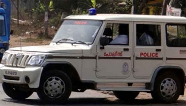 തിരുവല്ലയിൽ പൊലീസുകാരനെ വെട്ടിയ ഗുണ്ടാസംഘത്തെ എസ്പിയുടെ ഷാഡോ സംഘം പൊക്കി; പ്രതികളെ പൊലീസ് പൊക്കിയത് കണിയാമ്പാറയിൽ വച്ച്