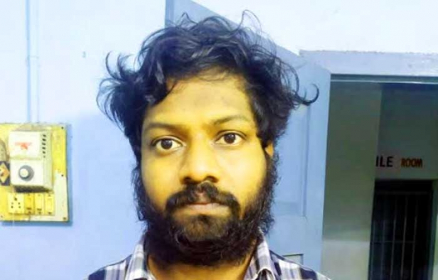 ഇഷ്ടപ്പെട്ട പെൺകുട്ടിയെ വിവാഹം ചെയ്തു കൊടുക്കാത്തതിൽ പ്രതിഷേധിച്ച് അതേ യുവതിയുടെ നഗ്ന ഫോട്ടോകളും, വീഡിയോകളും മോർഫ് ചെയ്ത് പ്രചരിപ്പിച്ചു; യുവതിയെ ബ്ലാക്മെയിൽ ചെയ്തു പലപ്പോഴായി പണവും തട്ടിയെടുത്തു; മലപ്പുറത്തെ യുവതിയുടെ പരാതിയിൽ പ്രതിയായ 26കാരൻ അറസ്റ്റിൽ