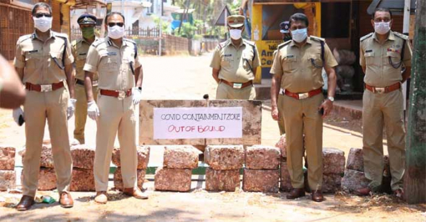 രണ്ടു ഡി.വൈ.എസ്പി മാരുടെ മേൽനോട്ടത്തിലുള്ള സംഘം 24 മണിക്കൂറും പ്രവർത്തിക്കും; കോവിഡ് പോസിറ്റീവ് ആയവരെ ബന്ധപ്പെട്ട് നൂതന സാങ്കേതിക വിദ്യയുടെ സഹായത്തോടെ റൂട്ട് മാപ്പ് തയ്യാറാക്കും; കോവിഡിനെ നിയന്ത്രിക്കാൻ ബൃഹത് കർമ്മപദ്ധതിയുമായി എറണാകുളം പൊലീസ്