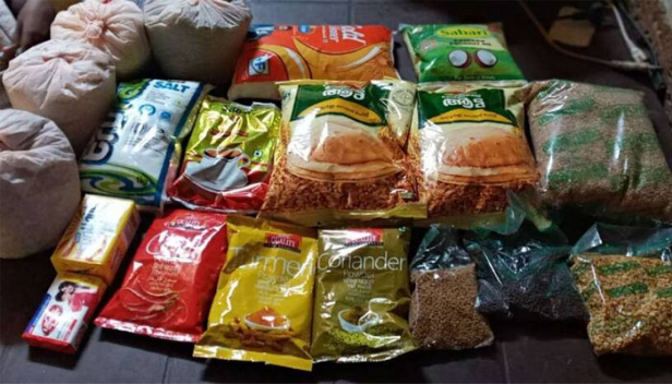ഓണക്കിറ്റുകൾ വ്യാഴാഴ്ച മുതൽ വിതരണം ചെയ്യും; കിറ്റിൽ 500 രൂപ വിലയുള്ള 11 ഇനങ്ങൾ; കിറ്റുകൾ റേഷൻ കടകൾ വഴി വിതരണം ചെയ്യും; അന്ത്യോദയ വിഭാഗത്തിൽപ്പെട്ട 5,95,000 പേർക്ക് ആദ്യഘട്ടത്തിൽ; 30,000 ലക്ഷം മുൻഗണനാകാർഡുകൾക്ക് വിതരണം ചെയ്യും