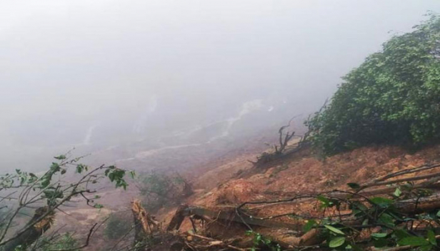 കുടകിലെ മണ്ണിടിച്ചിലിൽ കാണാതായവർക്കായി തെരച്ചിൽ ഊർജ്ജിതം; തലക്കാവേരി ക്ഷേത്ര പൂജാരി നാരായണാചാര്യയുടെ മൃതദേഹം കണ്ടെത്തി