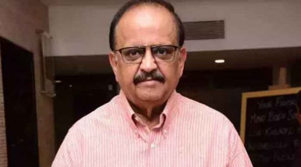ഹൃദയത്തിന്റെയും ശ്വാസകോശത്തിന്റെയും പ്രവർത്തനം ജീവൻ നിലനിർത്താനാവാത്ത വിധം മന്ദഗതിയിലായതിനാൽ എക്മോ ചികിൽസ; ഹൃദയത്തിനും ശ്വാസകോശത്തിനും വിശ്രമം നൽകി എസ് പി ബിയെ തിരിച്ചു കൊണ്ടു വരാൻ തീവ്ര ശ്രമം; എസ് പി ബാലസുബ്രഹ്മണ്യത്തിന്റെ ആരോഗ്യ നില ഗുരുതരം തന്നെ